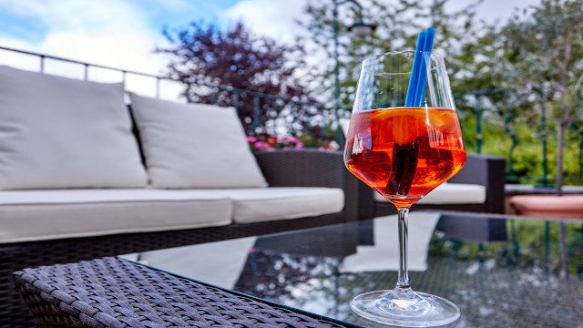 Linderhof Terrasse Drink 2 640 Dachterrasse Linderhof Erfurt