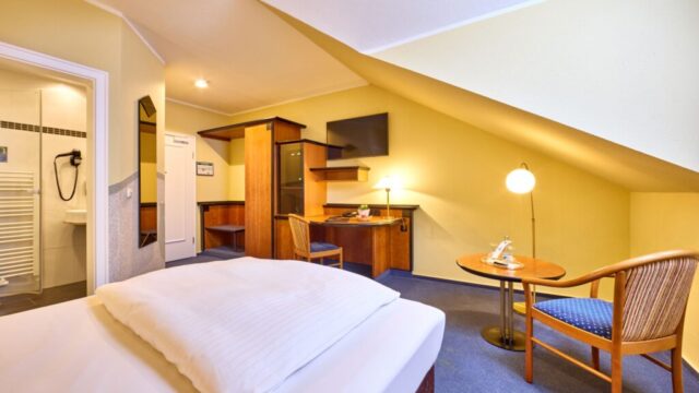 Doppelzimmer_Kurzurlaub_Onlinebuchung_Meeting_Tagung_compressed