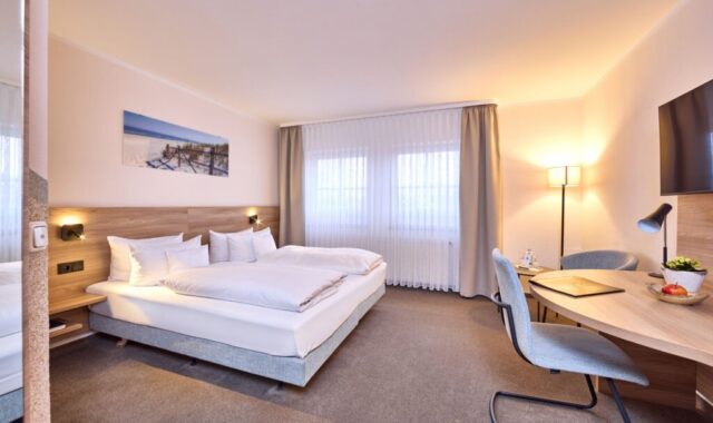 Hotelzimmer_Hotel_Erfurt_Event_Familienfeier_compressed